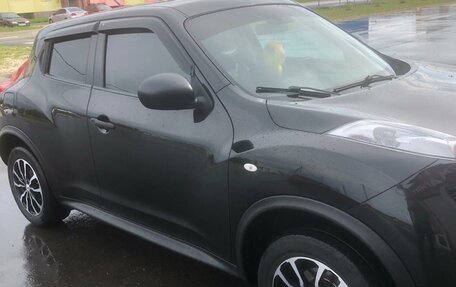 Nissan Juke II, 2014 год, 900 000 рублей, 2 фотография