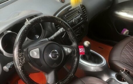 Nissan Juke II, 2014 год, 900 000 рублей, 6 фотография