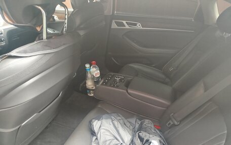 Hyundai Genesis II, 2015 год, 2 100 000 рублей, 11 фотография