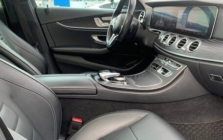 Mercedes-Benz E-Класс, 2018 год, 2 895 000 рублей, 12 фотография