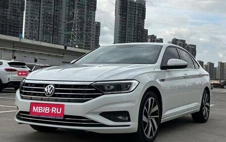 Volkswagen Jetta VII, 2022 год, 1 440 000 рублей, 1 фотография