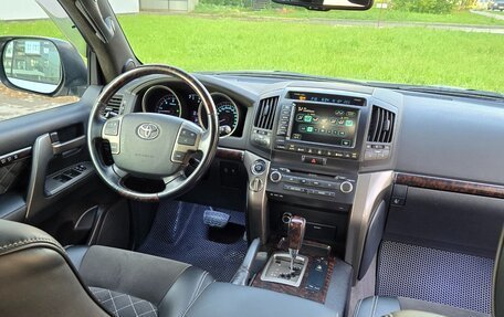 Toyota Land Cruiser 200, 2008 год, 3 100 000 рублей, 2 фотография