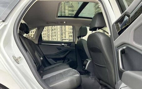 Volkswagen Jetta VII, 2022 год, 1 440 000 рублей, 19 фотография