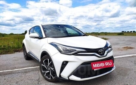 Toyota C-HR I рестайлинг, 2020 год, 2 270 000 рублей, 4 фотография