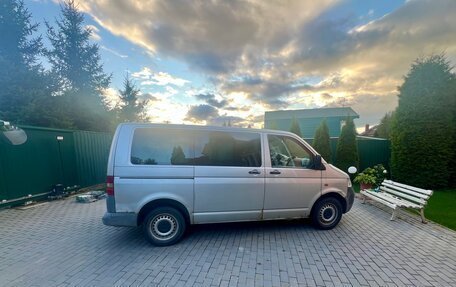 Volkswagen Transporter T5 рестайлинг, 2007 год, 750 000 рублей, 2 фотография