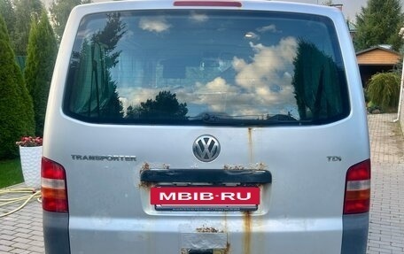 Volkswagen Transporter T5 рестайлинг, 2007 год, 750 000 рублей, 3 фотография