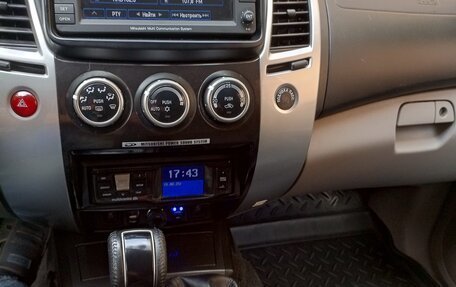 Mitsubishi Pajero Sport II рестайлинг, 2012 год, 1 400 000 рублей, 8 фотография