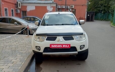Mitsubishi Pajero Sport II рестайлинг, 2012 год, 1 400 000 рублей, 10 фотография
