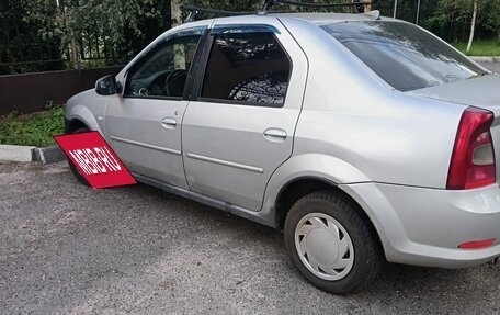 Renault Logan I, 2013 год, 315 000 рублей, 3 фотография