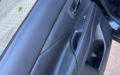 Mitsubishi Outlander III рестайлинг 3, 2016 год, 2 490 000 рублей, 12 фотография