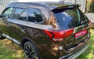 Mitsubishi Outlander III рестайлинг 3, 2022 год, 3 100 000 рублей, 1 фотография