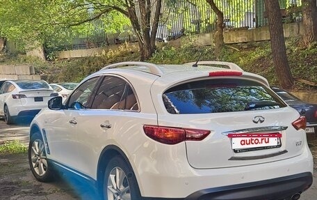 Infiniti FX II, 2013 год, 2 350 000 рублей, 11 фотография