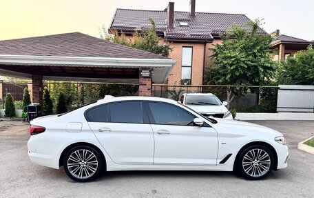 BMW 5 серия, 2018 год, 2 995 000 рублей, 9 фотография