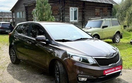 KIA Rio III рестайлинг, 2017 год, 1 420 000 рублей, 2 фотография
