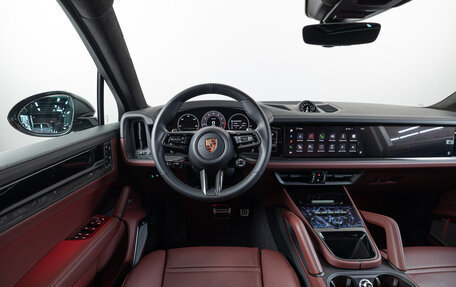 Porsche Cayenne III, 2025 год, 23 190 000 рублей, 13 фотография