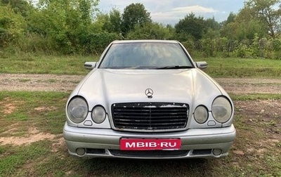 Mercedes-Benz E-Класс, 1998 год, 400 000 рублей, 1 фотография