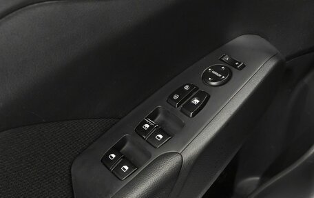 Hyundai Solaris II рестайлинг, 2019 год, 918 700 рублей, 9 фотография