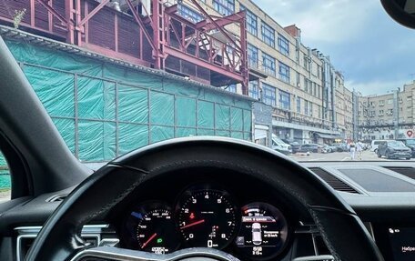 Porsche Macan I рестайлинг, 2017 год, 3 150 000 рублей, 6 фотография