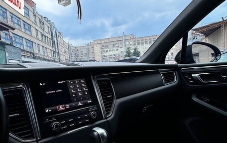 Porsche Macan I рестайлинг, 2017 год, 3 150 000 рублей, 7 фотография