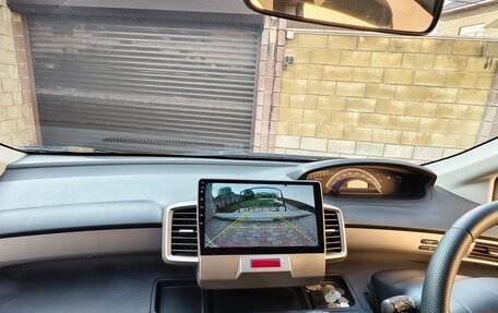 Honda Freed I, 2012 год, 1 140 000 рублей, 8 фотография