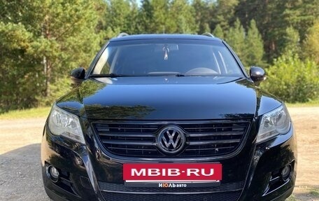 Volkswagen Tiguan I, 2010 год, 1 450 000 рублей, 2 фотография