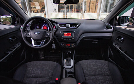 KIA Rio III рестайлинг, 2014 год, 950 000 рублей, 14 фотография
