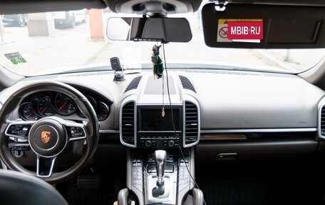 Porsche Cayenne III, 2015 год, 4 100 000 рублей, 10 фотография