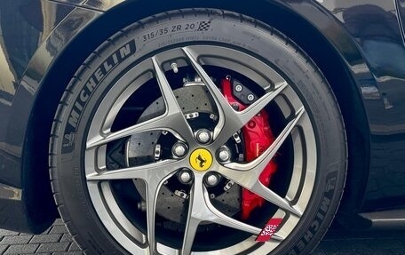 Ferrari 812, 2020 год, 33 000 000 рублей, 21 фотография