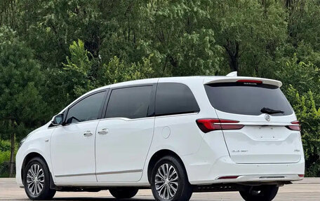 Buick GL8 III, 2022 год, 2 400 777 рублей, 7 фотография