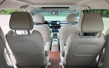 Buick GL8 III, 2022 год, 2 400 777 рублей, 16 фотография