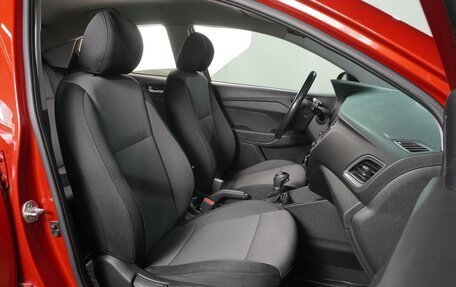 Hyundai Solaris II рестайлинг, 2017 год, 1 365 000 рублей, 8 фотография