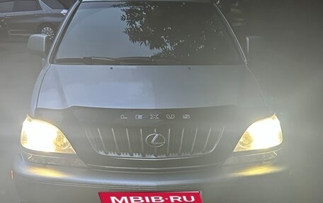 Lexus RX IV рестайлинг, 1999 год, 1 100 000 рублей, 4 фотография
