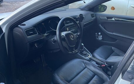 Volkswagen Jetta VI, 2018 год, 1 550 000 рублей, 4 фотография