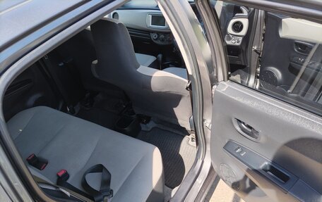Toyota Vitz, 2011 год, 600 000 рублей, 8 фотография