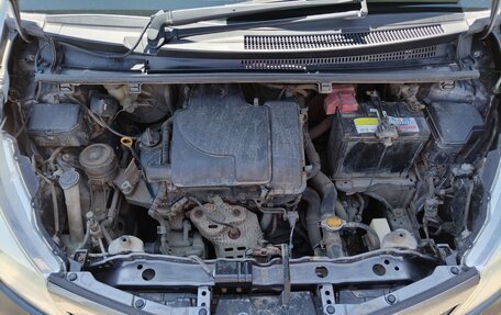 Toyota Vitz, 2011 год, 600 000 рублей, 9 фотография