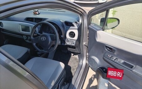 Toyota Vitz, 2011 год, 600 000 рублей, 7 фотография