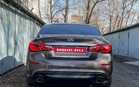Infiniti Q70 I, 2016 год, 2 500 000 рублей, 3 фотография
