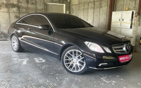 Mercedes-Benz E-Класс, 2010 год, 1 400 000 рублей, 3 фотография