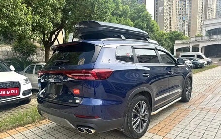 Chery Tiggo 8 Pro, 2022 год, 1 880 000 рублей, 6 фотография