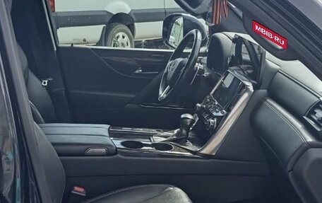 Lexus LX, 2022 год, 13 985 000 рублей, 6 фотография