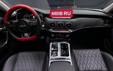 KIA Stinger I, 2022 год, 3 070 000 рублей, 6 фотография