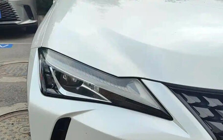 Lexus UX I, 2021 год, 2 200 000 рублей, 3 фотография