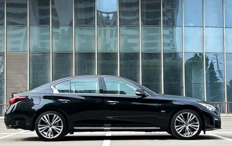 Infiniti Q50 I рестайлинг, 2021 год, 1 800 000 рублей, 4 фотография