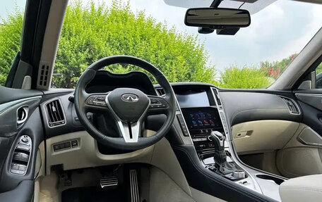 Infiniti Q50 I рестайлинг, 2021 год, 1 800 000 рублей, 17 фотография