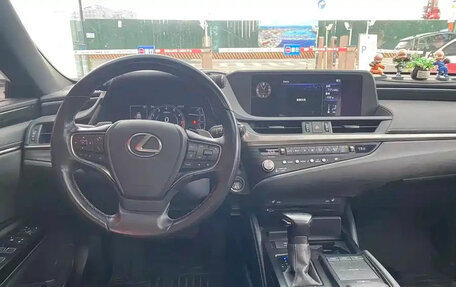 Lexus ES VII, 2021 год, 3 060 000 рублей, 11 фотография