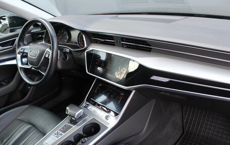 Audi A6, 2021 год, 3 550 000 рублей, 7 фотография