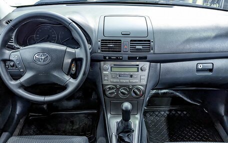 Toyota Avensis III рестайлинг, 2006 год, 599 000 рублей, 8 фотография