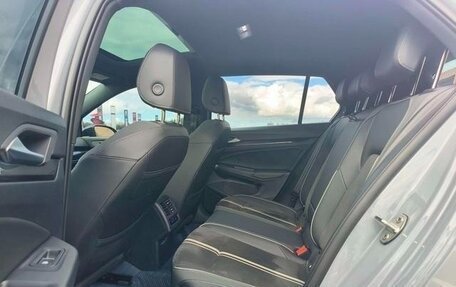 Volkswagen Golf VIII, 2021 год, 1 990 000 рублей, 11 фотография