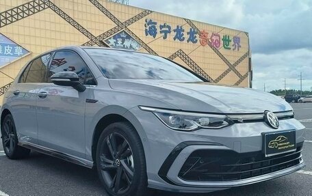 Volkswagen Golf VIII, 2021 год, 1 990 000 рублей, 3 фотография