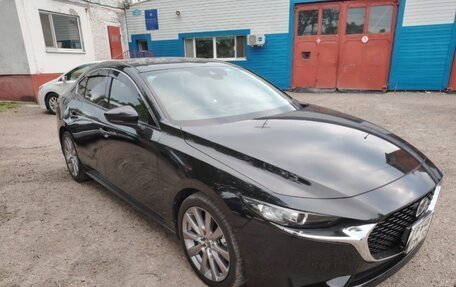 Mazda 3, 2020 год, 1 799 999 рублей, 2 фотография